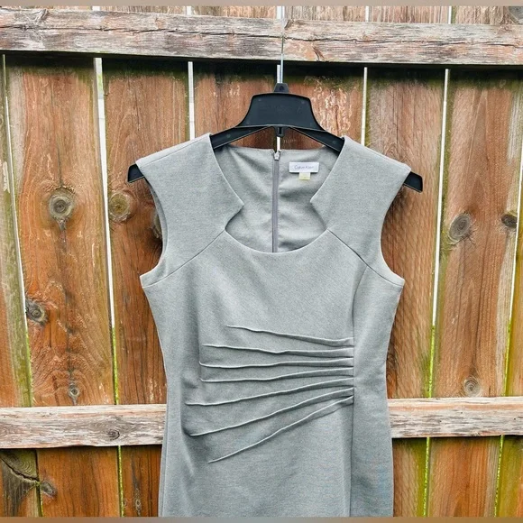 Calvin Klein Gray Textured Midi Dress - Picture 4 of 10